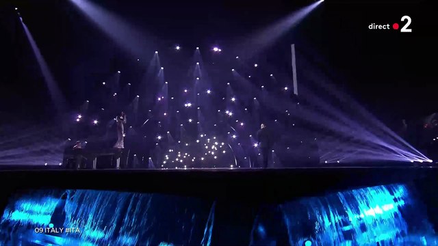 Eurovision - Le duo italien qui était un des grands favoris n'a fini que sixième - Ils avaient fait le buzz en posant entièrement nu en Une du magazine Vanity Fair