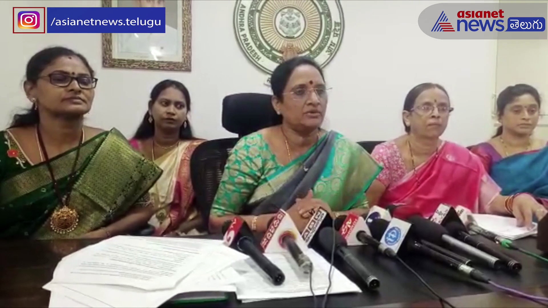 గుంటూరులో మహిళా మాక్ పార్లమెంట్..: ఏపీ మహిళా కమీషన్ ఛైర్మన్ ప్రకటన