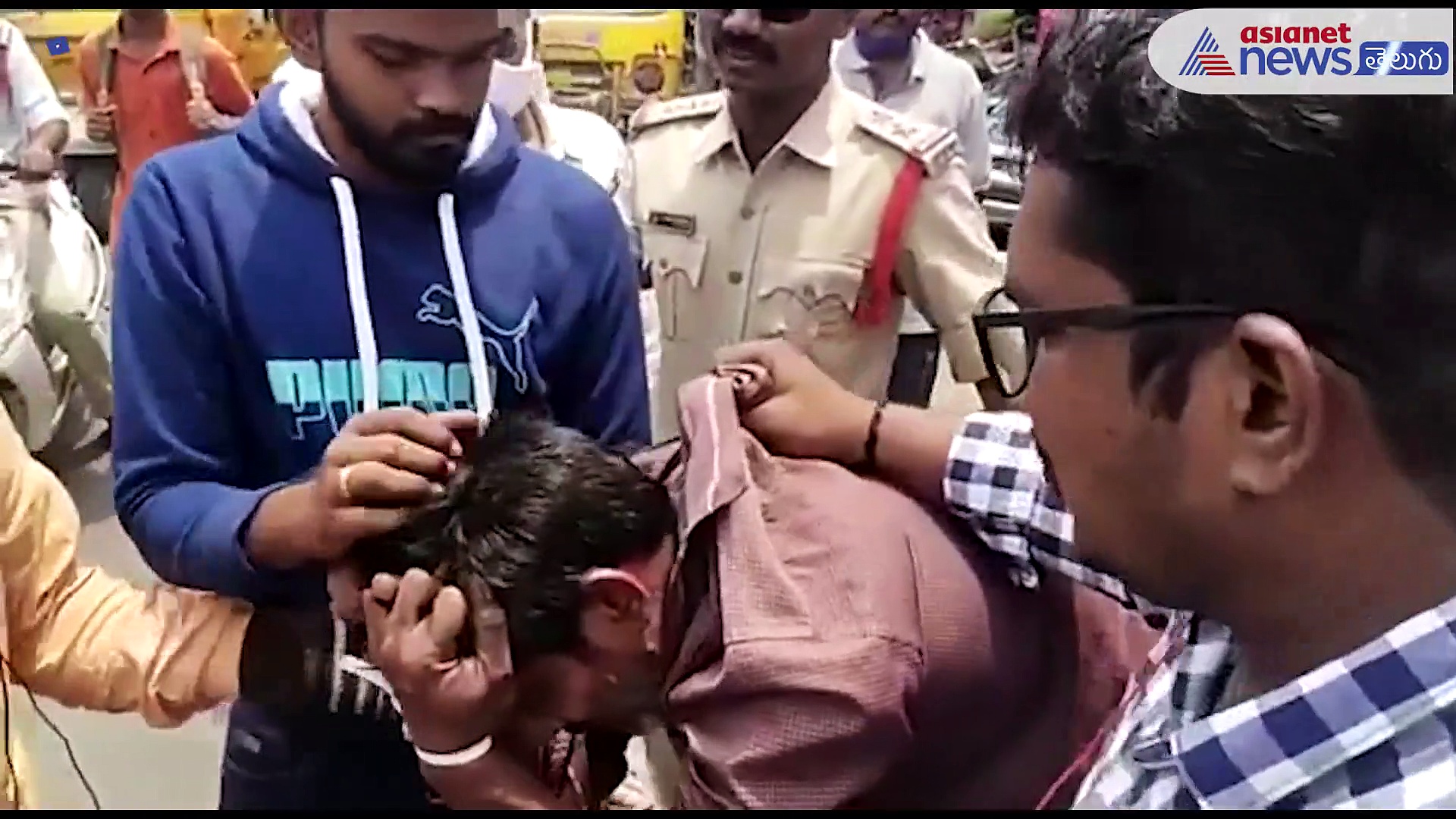 గుంటూరులో పట్టపగలే దొంగతనం... పారిపోతూ ప్రమాదానికి గురయిన దొంగ 