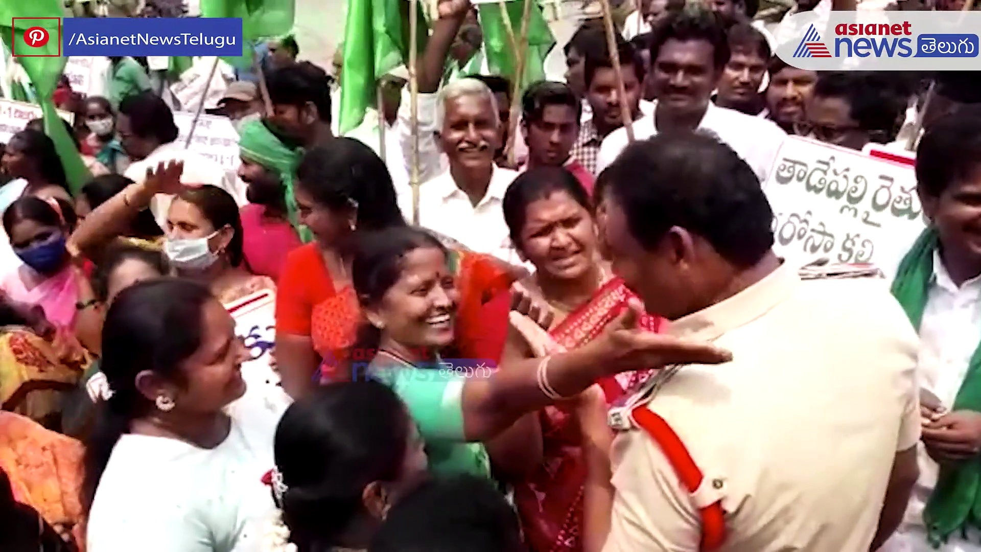 తాడేపల్లిలో ఉద్రిక్తత... సీఎం నివాసం ముట్టడికి మహిళా రైతుల యత్నం  