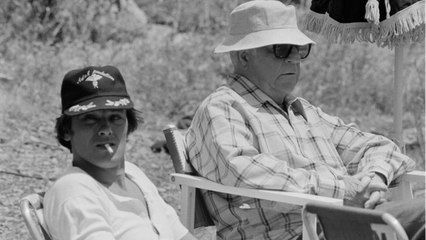 GALA VIDEO - Jean Gabin : pourquoi il s’est brouillé avec Alain Delon