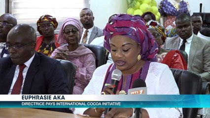 Lutte contre le travail des enfants : la ministre Nassénéba Touré et la Fondation ICI signent une convention