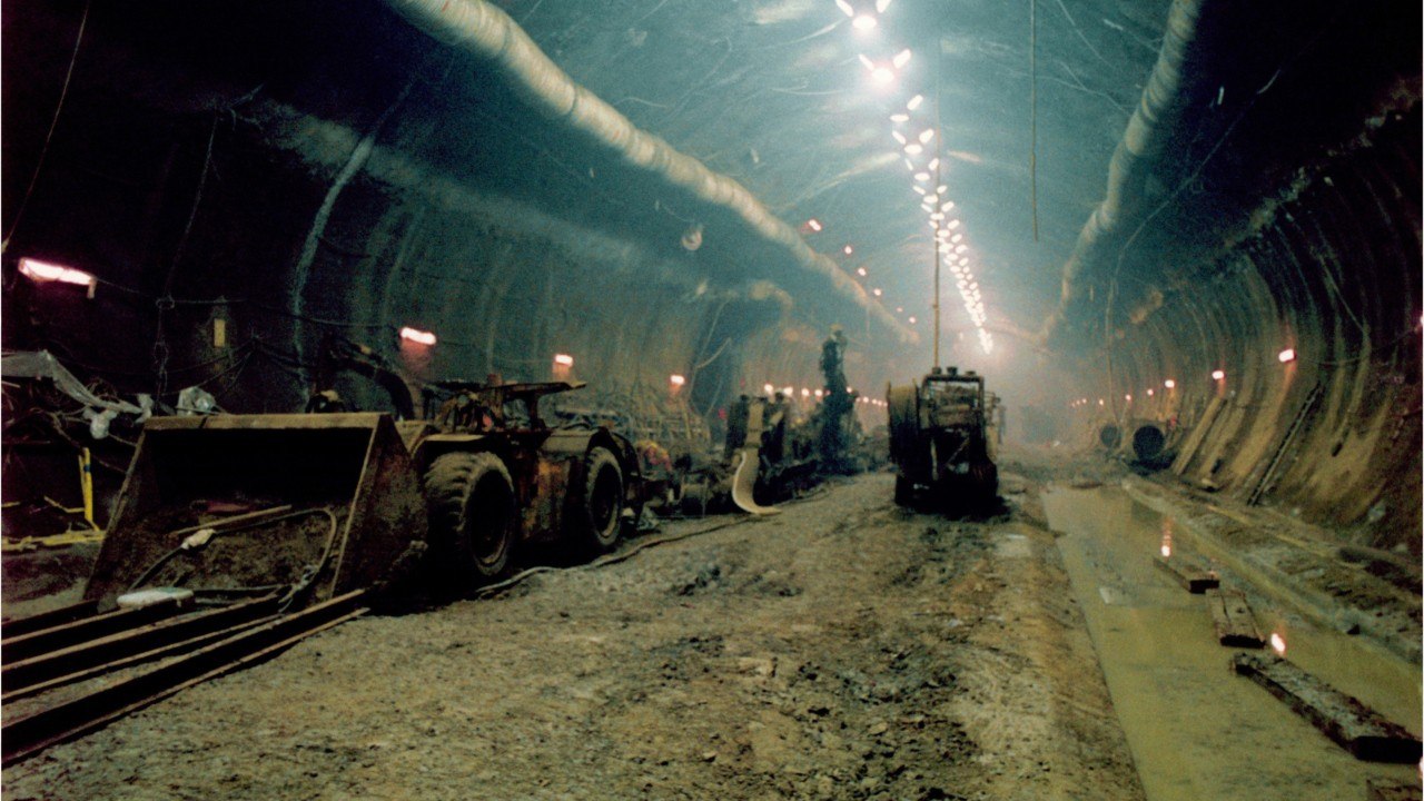 Tunnel sous la manche, un chantier titanesque