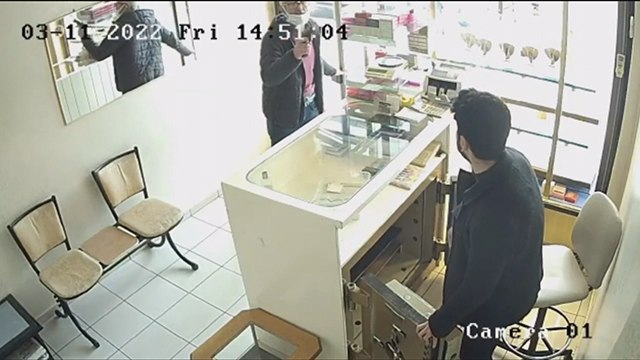 Kuyumcuyu böyle gasp etmişti... Hasta ziyaretinde yakalandı