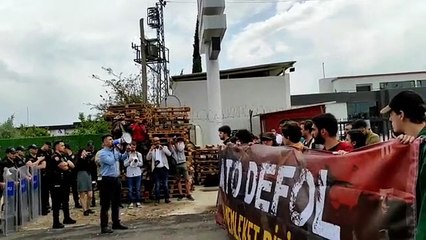 TKP İncirlik'e yürüdü