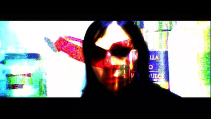 Two mutants - Edad de plastico (Official Music Video)