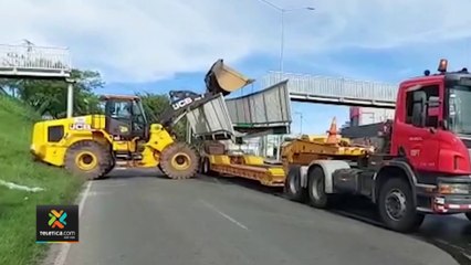 tn7-retiran-de-circunvalacion-puente-caido-150522