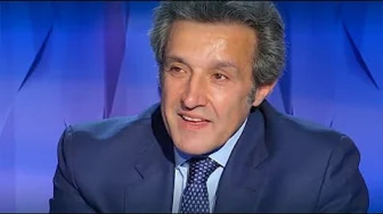 L'Eredità, il conduttore fa una rivelazione da Mara Venier: "Hanno pensato che fossi impazzito" Puta