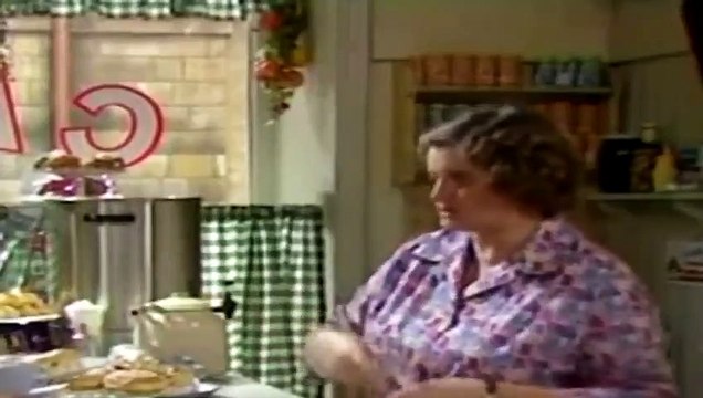 Last of the Summer Wine (Classic Sitcom) A Landlady for Smiler