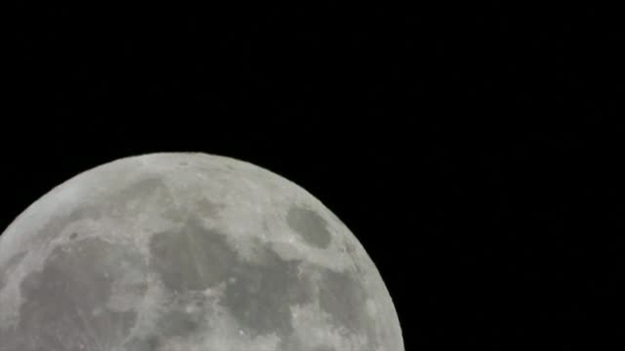 Espectacular eclipse de luna