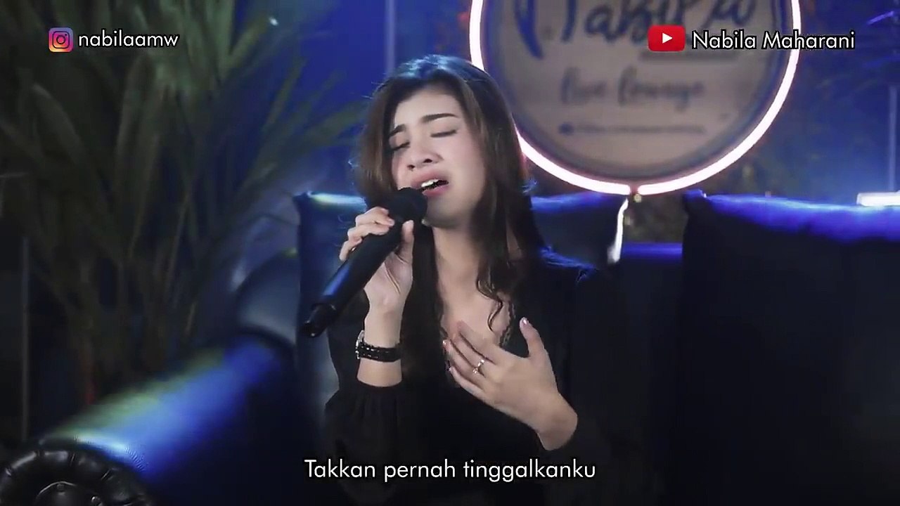 SANG PENGGODA - TATA JANEETA FT MAIA ESTIANTY _ Cover by Nabila Maharani