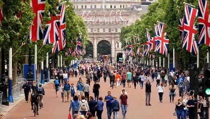 Are the people of Leeds looking forward to the long bank holiday for the Queen’s Jubilee?