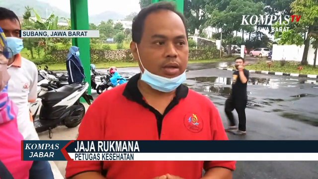 Bus Wisata Terguling Di Tanjakan Emen, 15 Penumpang Terluka