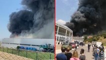 Bursa'da fabrika yangını! Alevler gökyüzünü kapladı, ekipler kısa sürede kontrol altına aldı