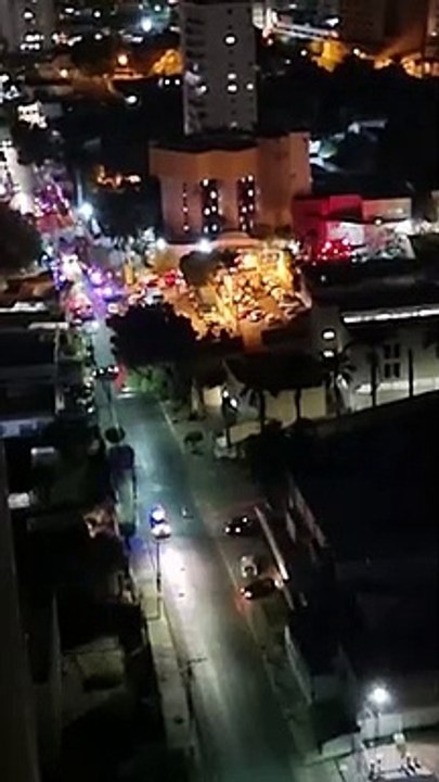 Incêndio atinge dois andares do Hospital São Be...