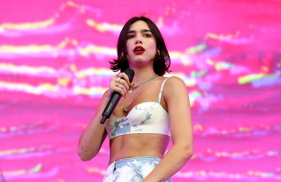 Dua Lipa: Sie hätte ihre Musikkarriere fast an den Nagel gehängt