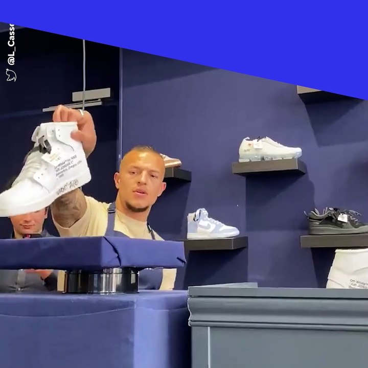 Des baskets Jordan vendue 16 000 euros  à Paris !