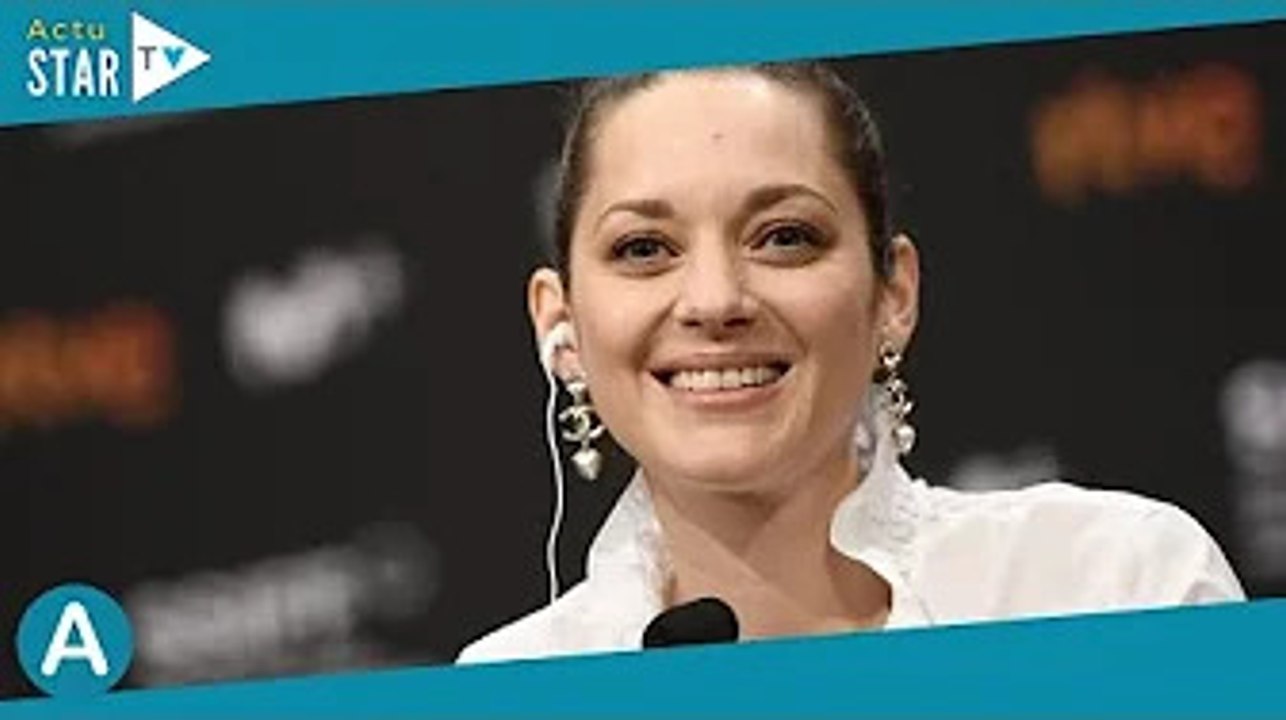 “Je peux détester des gens que je connais pas” : Marion Cotillard franche face à Léa Salamé