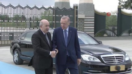 Download Video: Cumhurbaşkanı Erdoğan, Cezayir Cumhurbaşkanı Abdulmecid Tebbun ile baş başa görüştü