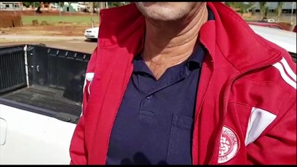 Acidente com carro roubado: Condutor de Saveiro foi ameaçado ao tentar segurar assaltante