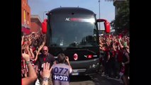 Ibrahimovic, Milan takım otobüsünün camını kırdı