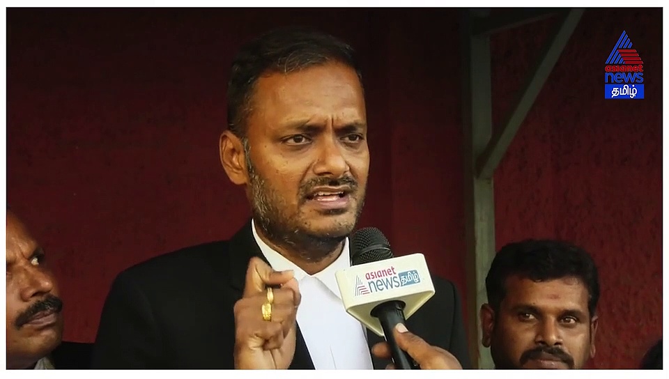 ஆஸ்கரை  திரும்ப கொடுக்கவேண்டும்..பரசிட் ஒரு திருட்டு படம்..!