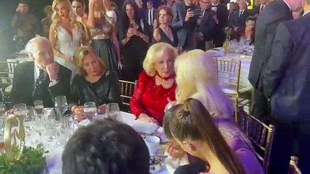 El llanto desconsolado de Mirtha Legrand en los Martín Fierro y la charla con Susana Giménez
