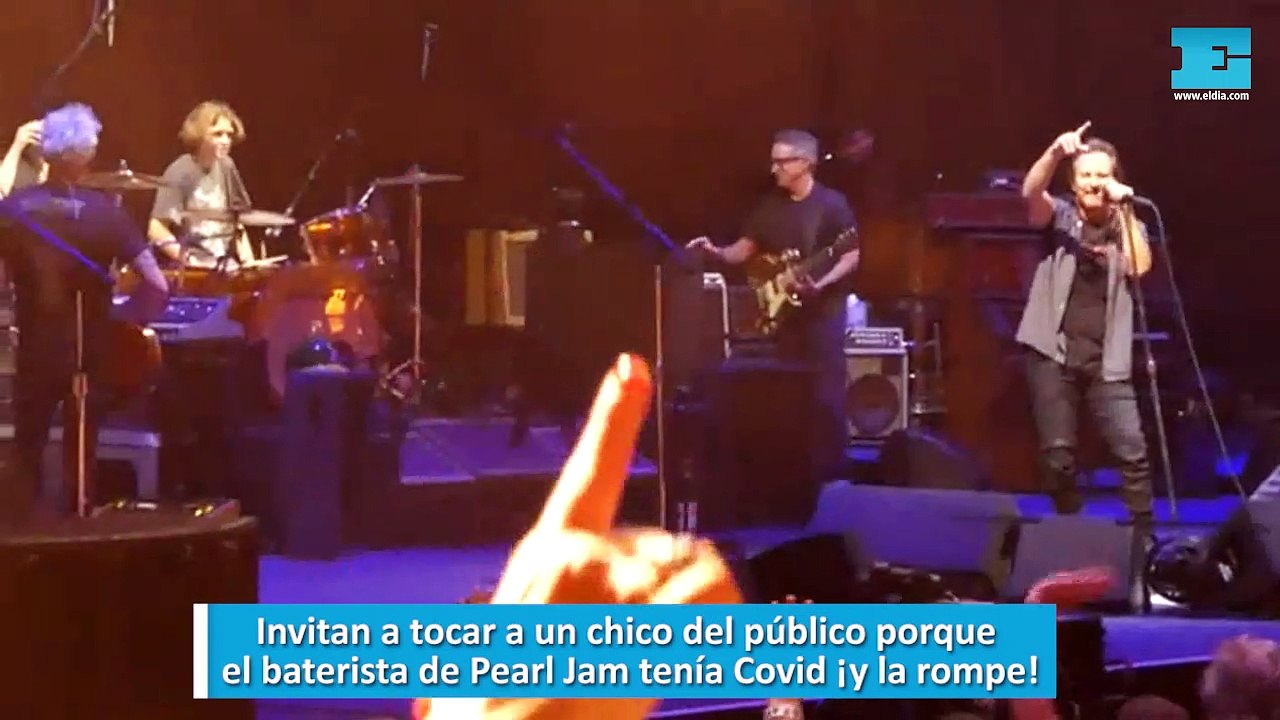 Invitan a tocar a un chico del público porque el baterista de Pearl Jam tenía Covid