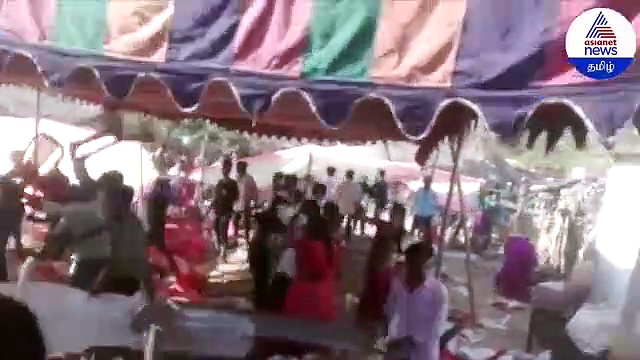 ஆட்டுக்கறிக்கு பதில் கோழிக்கறி பறிமாறியதால் அடிதடியால் ரணகளமான திருமண வீடு வீடியோ!!