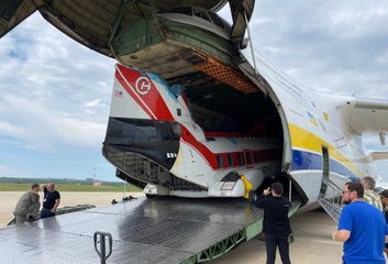 Son dakika haberleri: ORMAN YANGINLARIYLA MÜCADELE İÇİN CHİNOOK SÖNDÜRME HELİKOPTERLERİ TÜRKİYE'DE