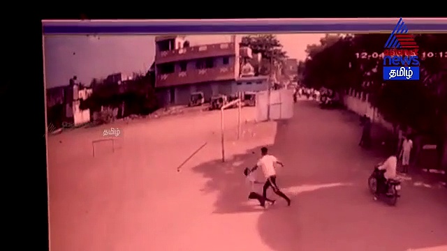 கத்தியுடன் சினிமா பாணியில் சண்டை.. சிக்கிக் கொண்ட மர்ம நபர்கள் சிசிடிவி காட்சி..!