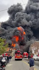 Una fábrica de colchones y otra de aerosoles se incendiaron en Avellaneda