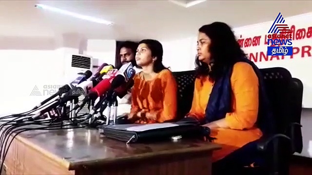 சொந்த மகளை ஆடவைத்து சம்பாதித்த பெண் போலீஸ்.. ஆதாரத்துடன் பரபரப்பு பேட்டி !