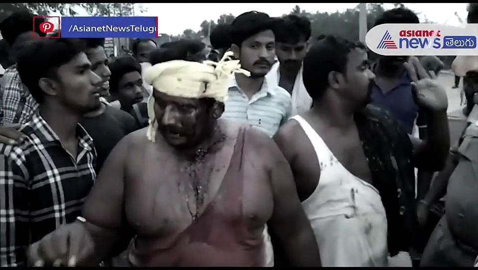 పొలం తగాదాలో.. రక్తాలు కారేలా కొట్టుకున్న వైసీపీ, టీడీపీ కార్యకర్తలు..
