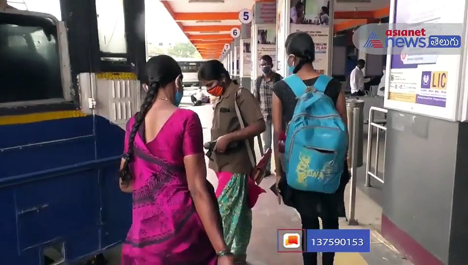 తెలంగాణ లో ప్రారంభమైన ఆర్టీసీ సేవలు : మొదటిరోజు బస్సులు ఖాళీ...