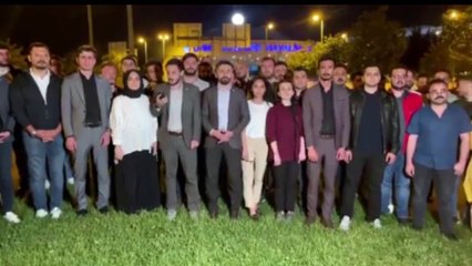 İYİ Parti Atatürk Havalimanı'na çıkarma yaptı! "İktidarın son kıvranışları"