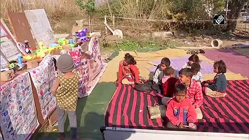 Security guard teaches underprivileged kids in Punjab, touches hearts