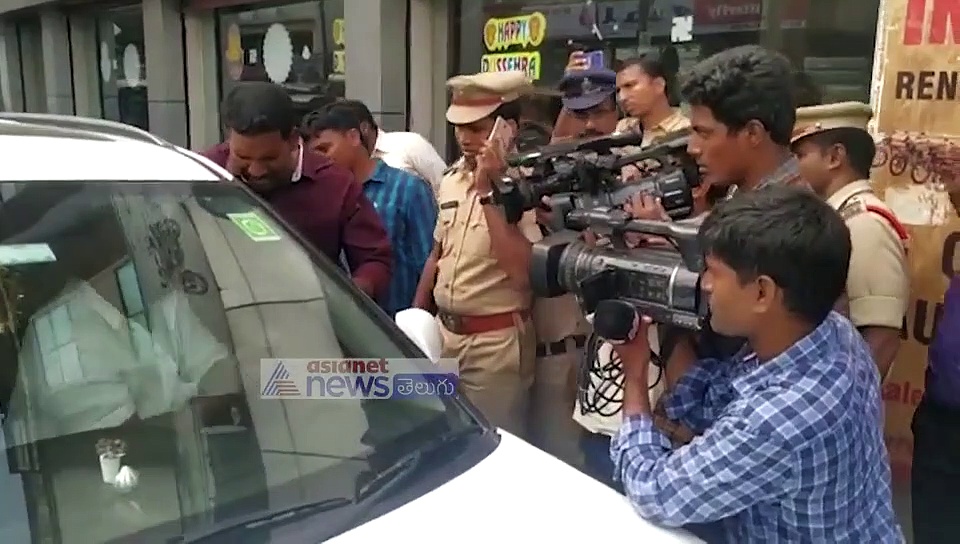 chalo tankbund : ఆర్టీసీ కార్మిక జేఏసీ నేత రాజిరెడ్డి అరెస్ట్