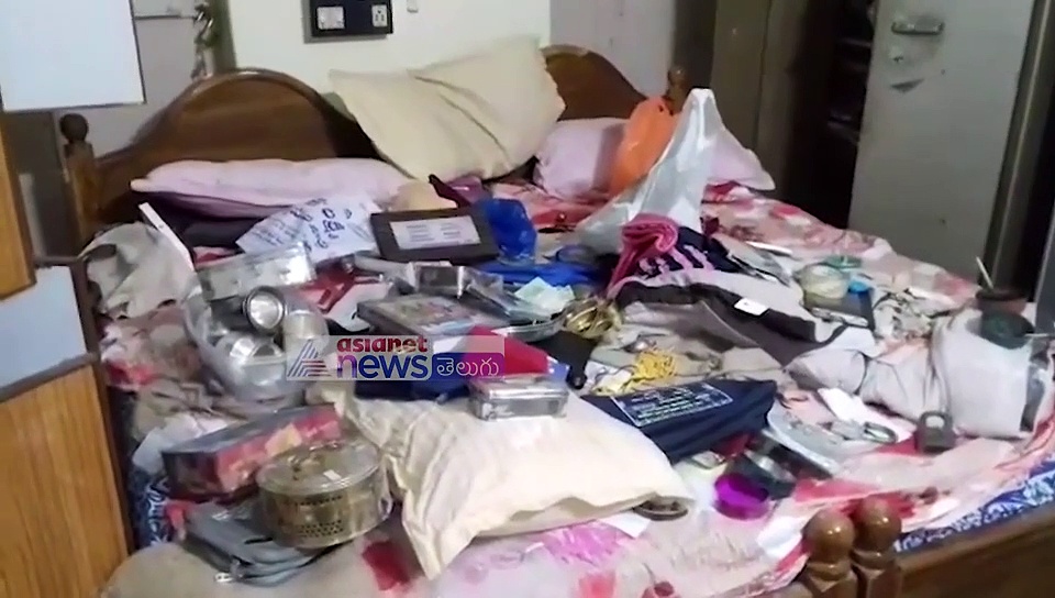 video : నూజివీడు తుమ్మలవారి వీధిలో భారీ చోరీ