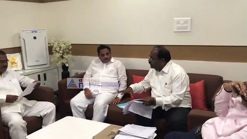 యూరియా సమాచారం రైతులకు అందించాలి (వీడియో)