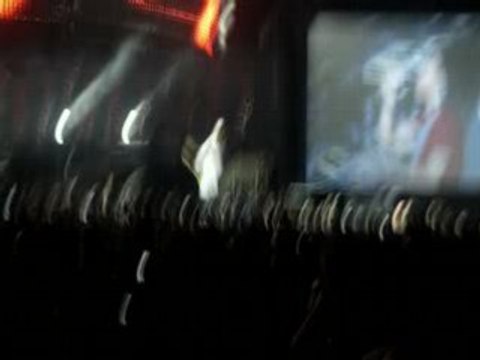 TOKIO HOTEL - LEB DIE SEKUNDE 3 TOKIO HOTEL 9.03.2008 BERCY