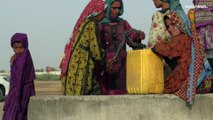 شاهد: دوامة من الحر والفقر في أكثر مدن باكستان سخونةً