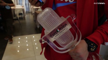 فرقة "كالوش أوركسترا" الفائزة بجائزة يوروفيجن تتبرع بعائدات جائزتها إلى الجيش الأوكراني