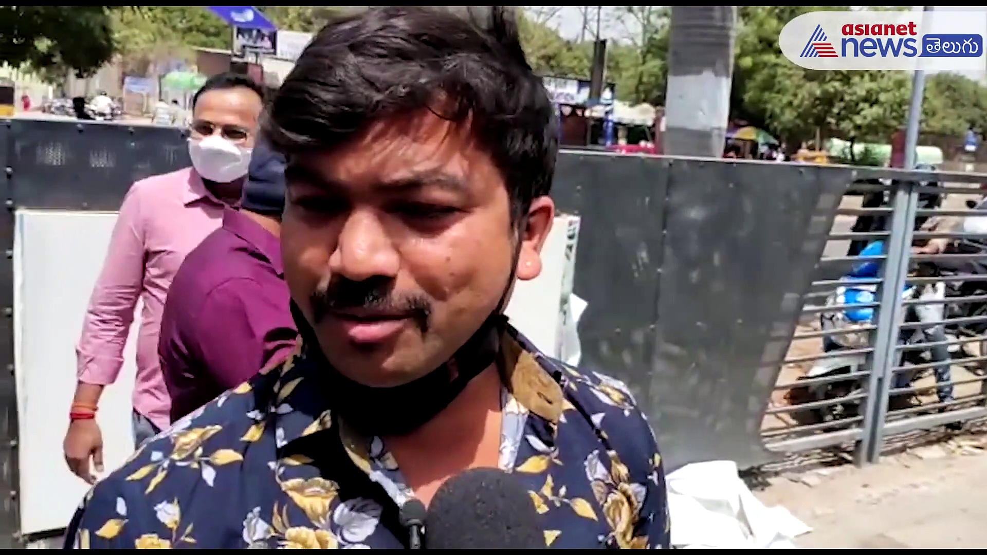 ఒక హగ్ లేదు, ముద్దు లేదు, అంతా డిషూమ్... డిషూమ్