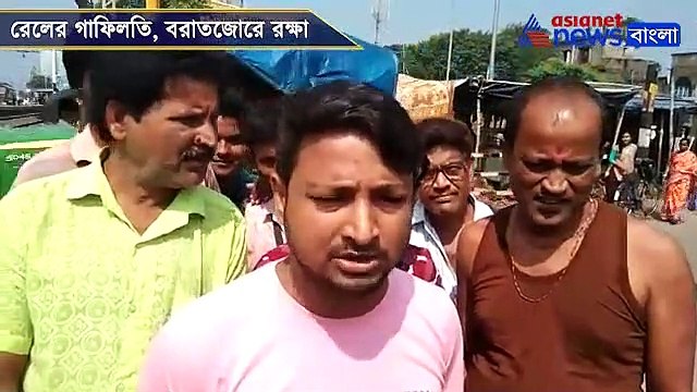 Collision between train and bus avoided in Purba Bardhaman