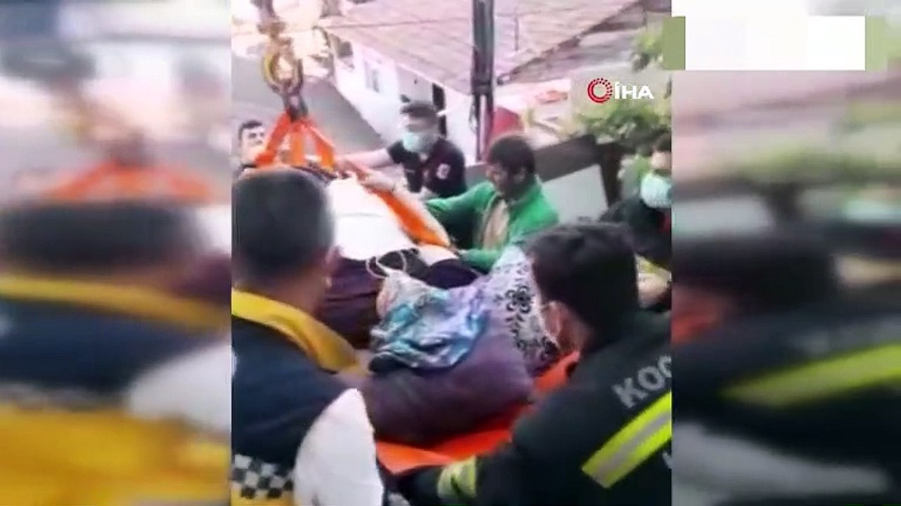 Hastaneye vinçle gidiyor! "Benim de güzel bir hayatım olsun istiyorum"