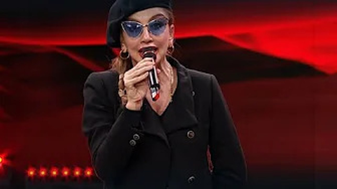 Emanuela Folliero resta in pole per Ballando con le stelle 2022: "Sarebbe una sfida per Milly Carluc