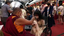 A Singapour, des bénédictions en chaîne pour des animaux domestiques