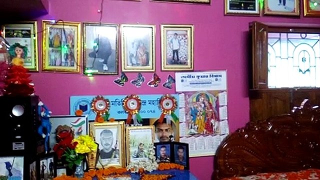 রাজ্য সরকার প্রতিশ্রুতি দিলেও জোটেনি চাকরি, অভিযোগ পুলওয়ামা কাণ্ডে শহিদ নদিয়ার সুদীপ বিশ্বাসের পরিবারের