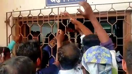 Скачать видео: After release Anisur Rahman arrested again on the orders of Kolkata High Court spb